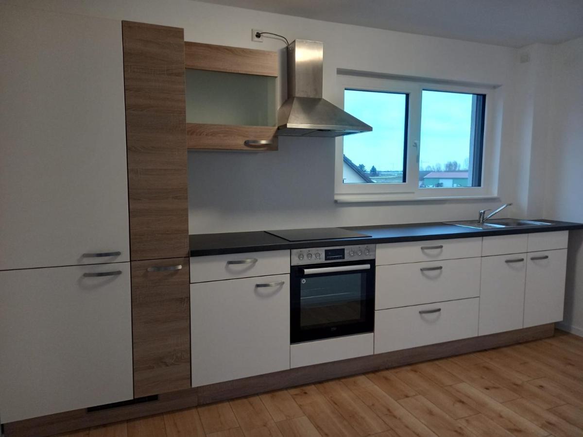 Neubau Appartement Mit Terasse, Privater Eingang,Parkplatz,Kueche Furth Bagian luar foto