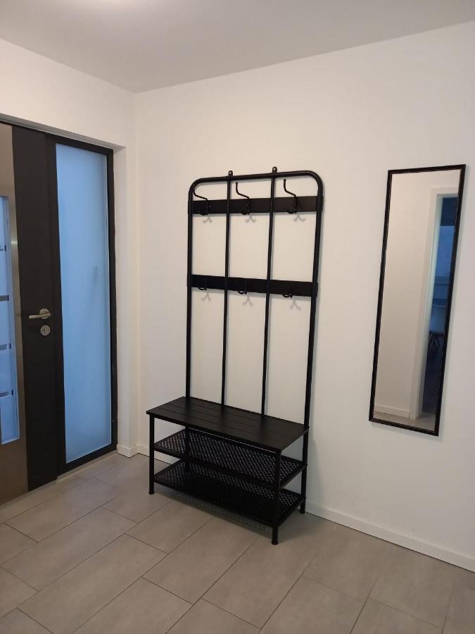 Neubau Appartement Mit Terasse, Privater Eingang,Parkplatz,Kueche Furth Bagian luar foto