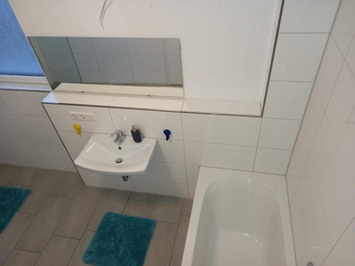 Neubau Appartement Mit Terasse, Privater Eingang,Parkplatz,Kueche Furth Bagian luar foto